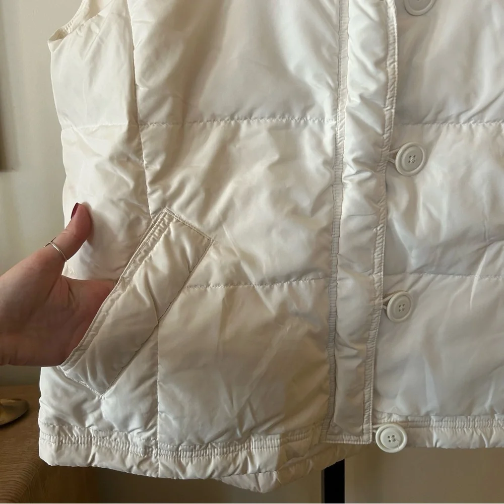 J. Crew Women’s Down Fill Puffer Vest‎ Full Zip Buttons White Style 70453 Size L